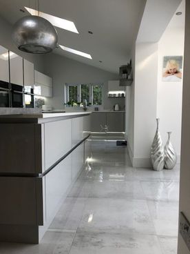 High Gloss Handleless Kitchen